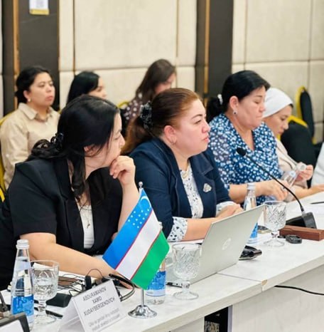 Oila va xotin-qizlar qo‘mitasi hamda hamkor vazirlik va idolar tomonidan BMT  Aholishunoslik jamg‘armasi UNFA hamda  BMTning Gender tengligi va ayollar huquqlarini kengaytirish masalalari bo‘yicha tuzilmasi-UN Women ko‘magida ishlab chiqilayotgan “O‘zbekistonda gender tengligi bo‘yicha mamlakat profili” hujjatining yakuniy loyihasi muhokama qilindi.